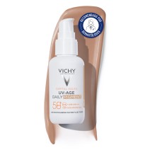 Protector solar facial Vichy Capital Soleil UV-Age Daily Pigment medium 40ml con textura de fondo y sello dermatologico